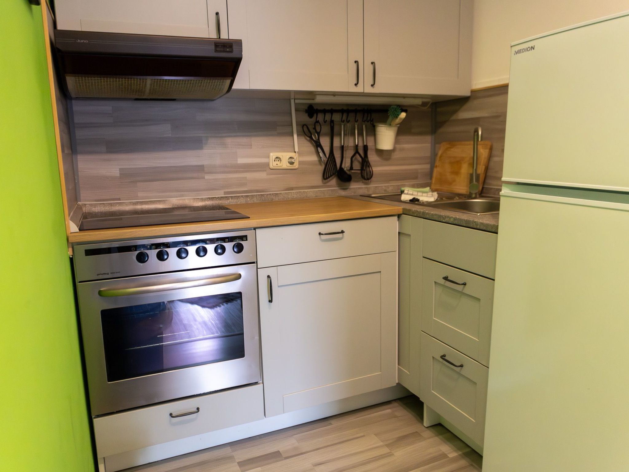 Mit Balkon und zwei Schlafzimmern-Dedans