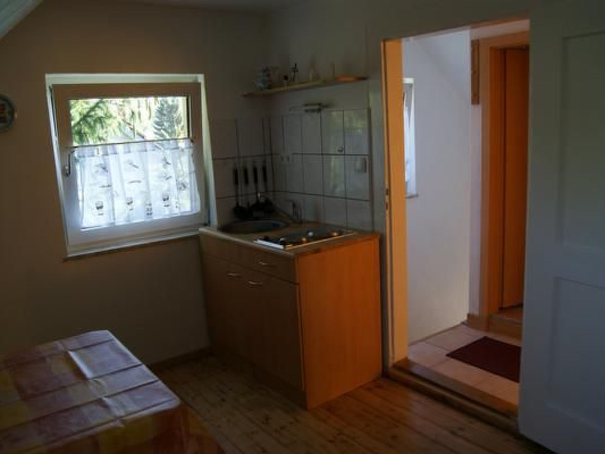 Kleine Dachwohnung - Image 4