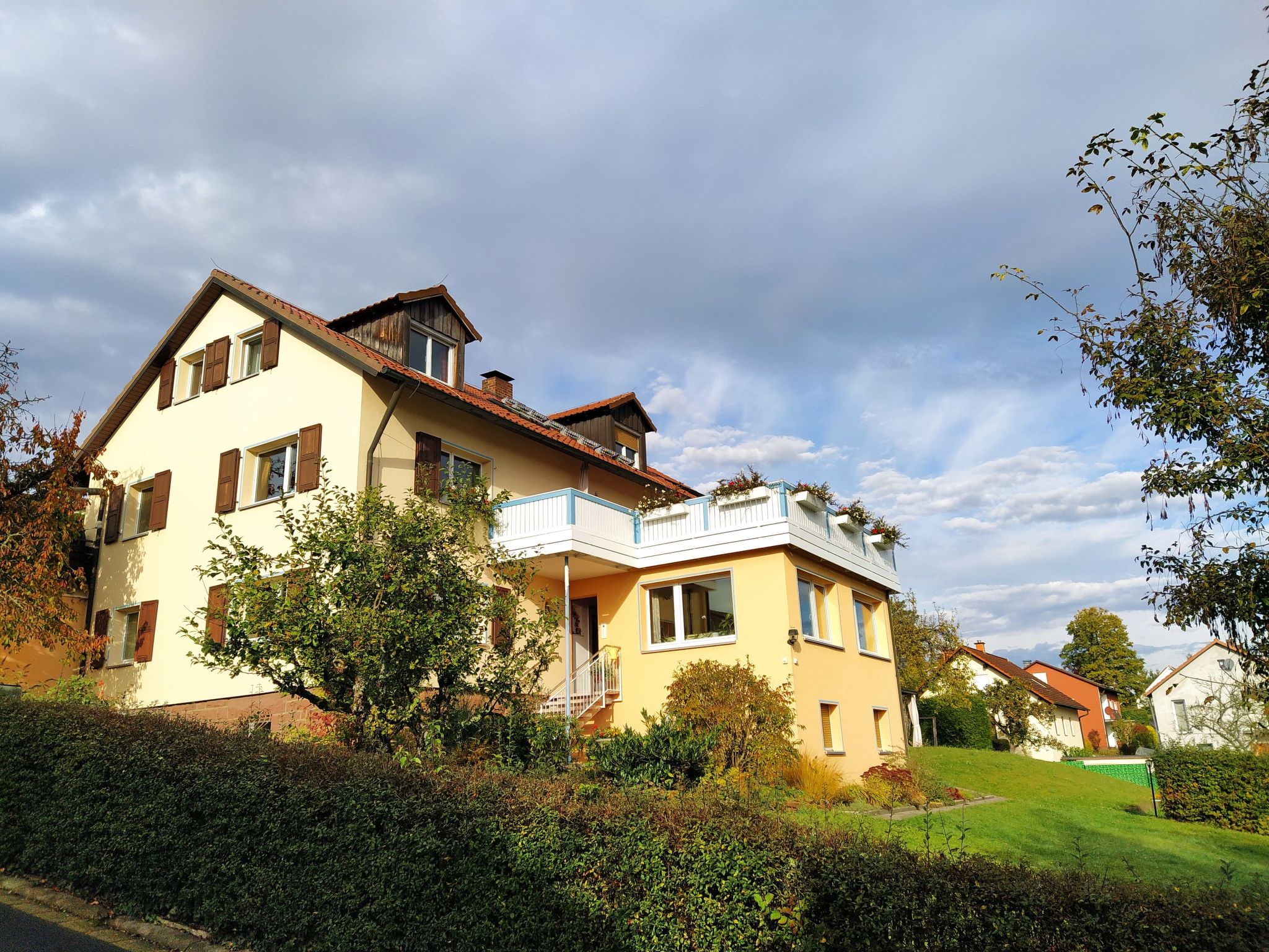 Haus Holzheimer mit Blick auf die Rhön-Binnen