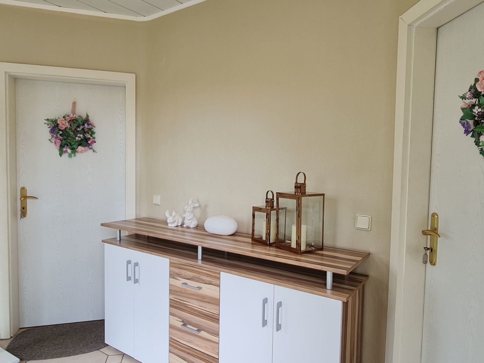 Dreibettzimmer mit Lounge-Terrasse und Garten - Inside