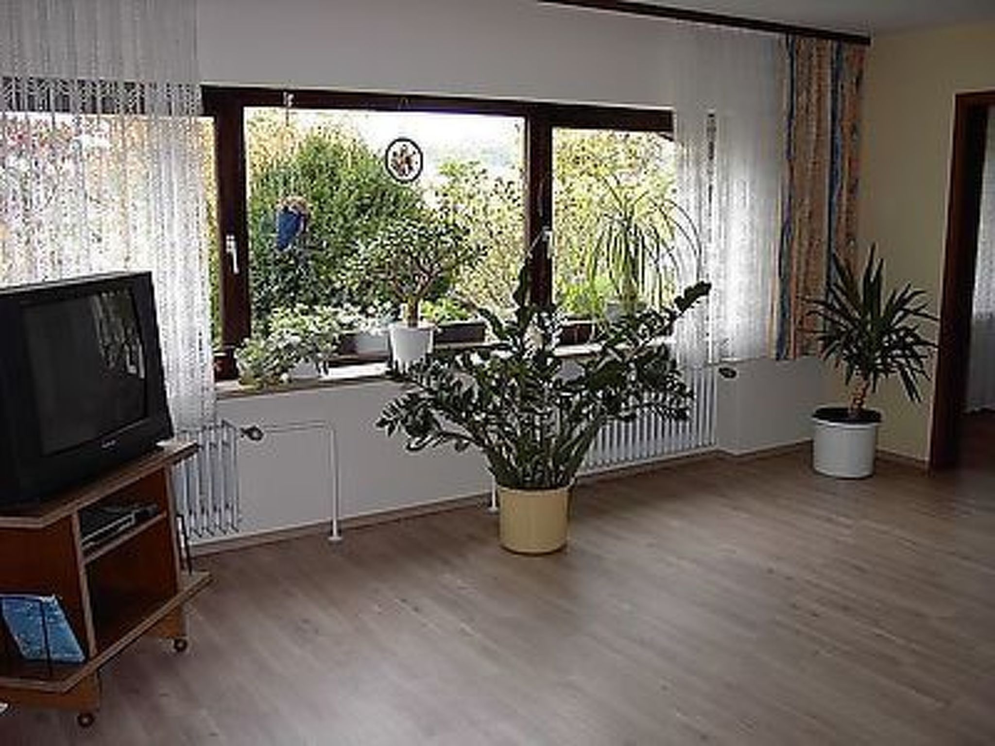 Große Ferienwohnung in Sinbronn mit Garten-Binnen