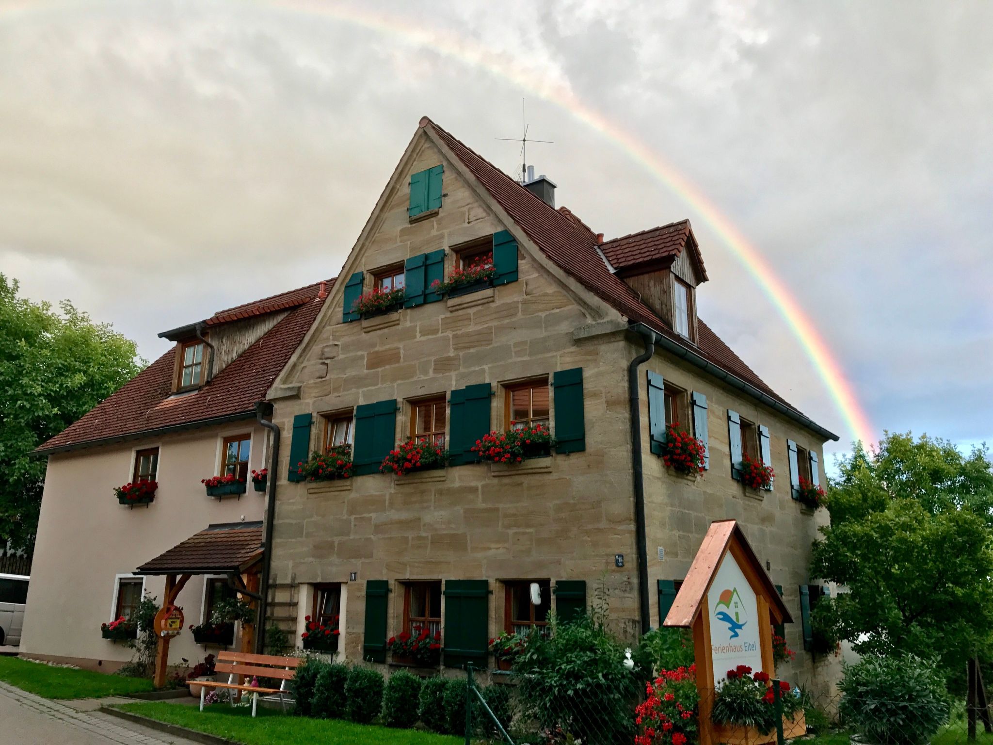 Charmant trifft Moderne - Ferienwohnung Linde