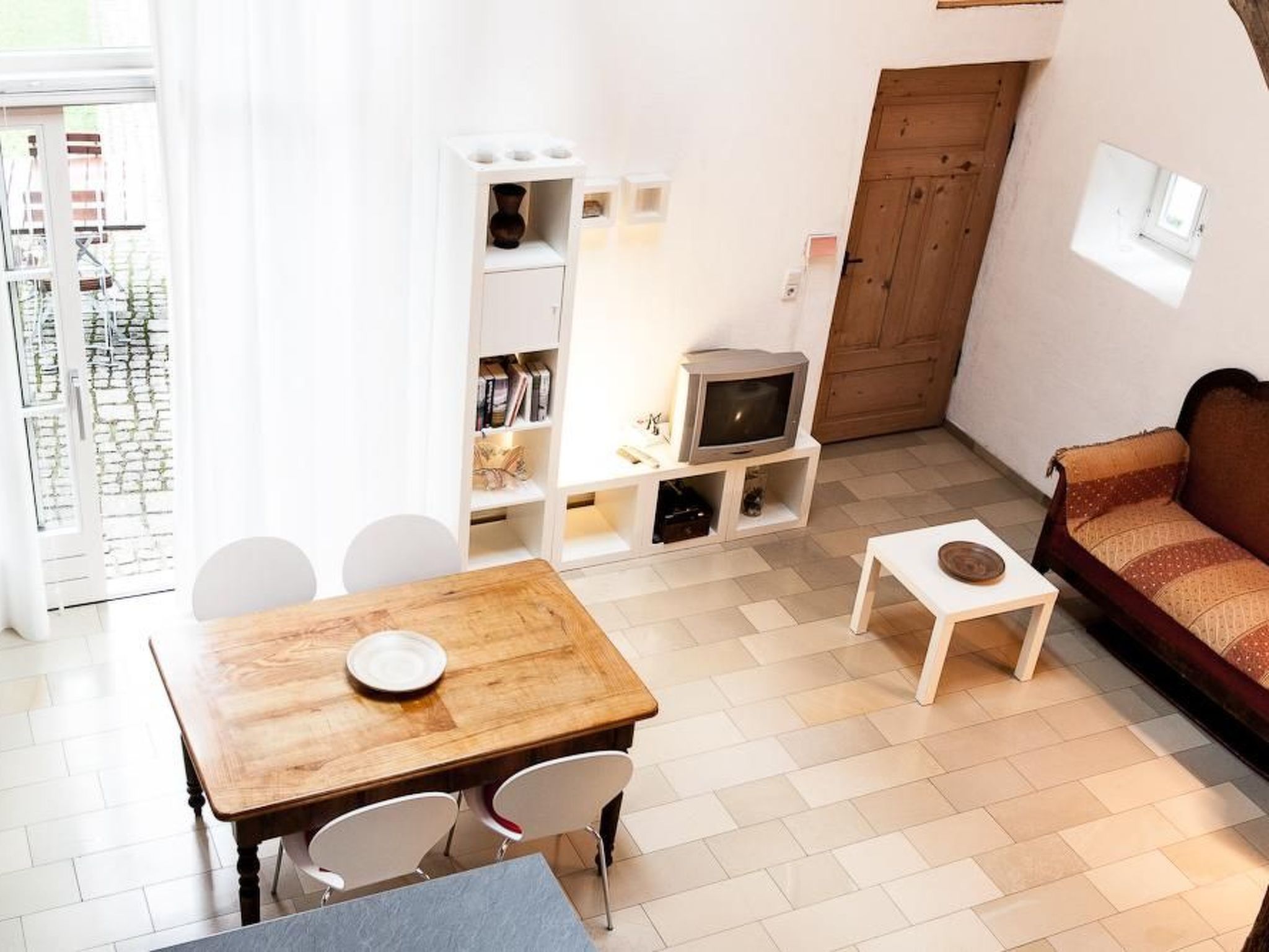 Studio-Image-tags.info