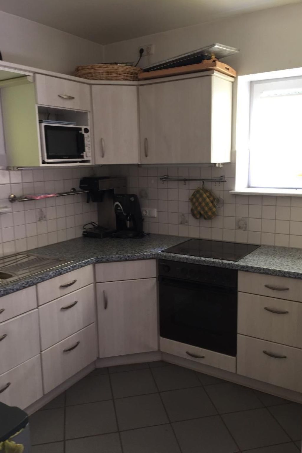 Wunderschöne Wohnung in Gienau mit Großer Terrasse - Drinnen