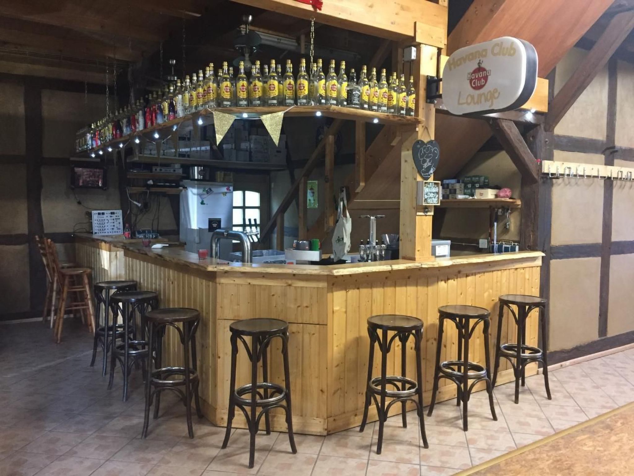 Wunderschöne Wohnung in Gienau mit Großer Terrasse - Draußen