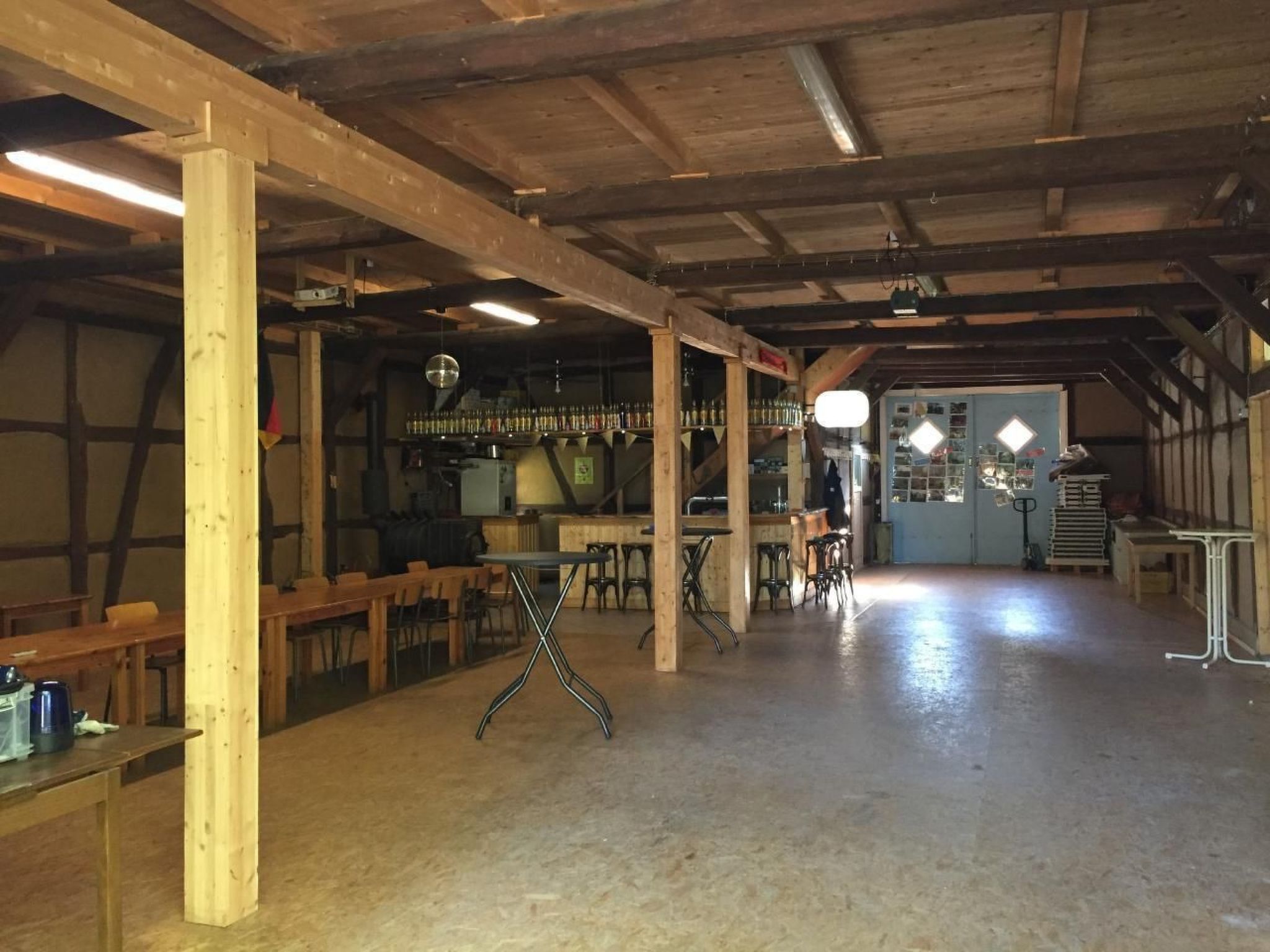 Wunderschöne Wohnung in Gienau mit Großer Terrasse - Drinnen
