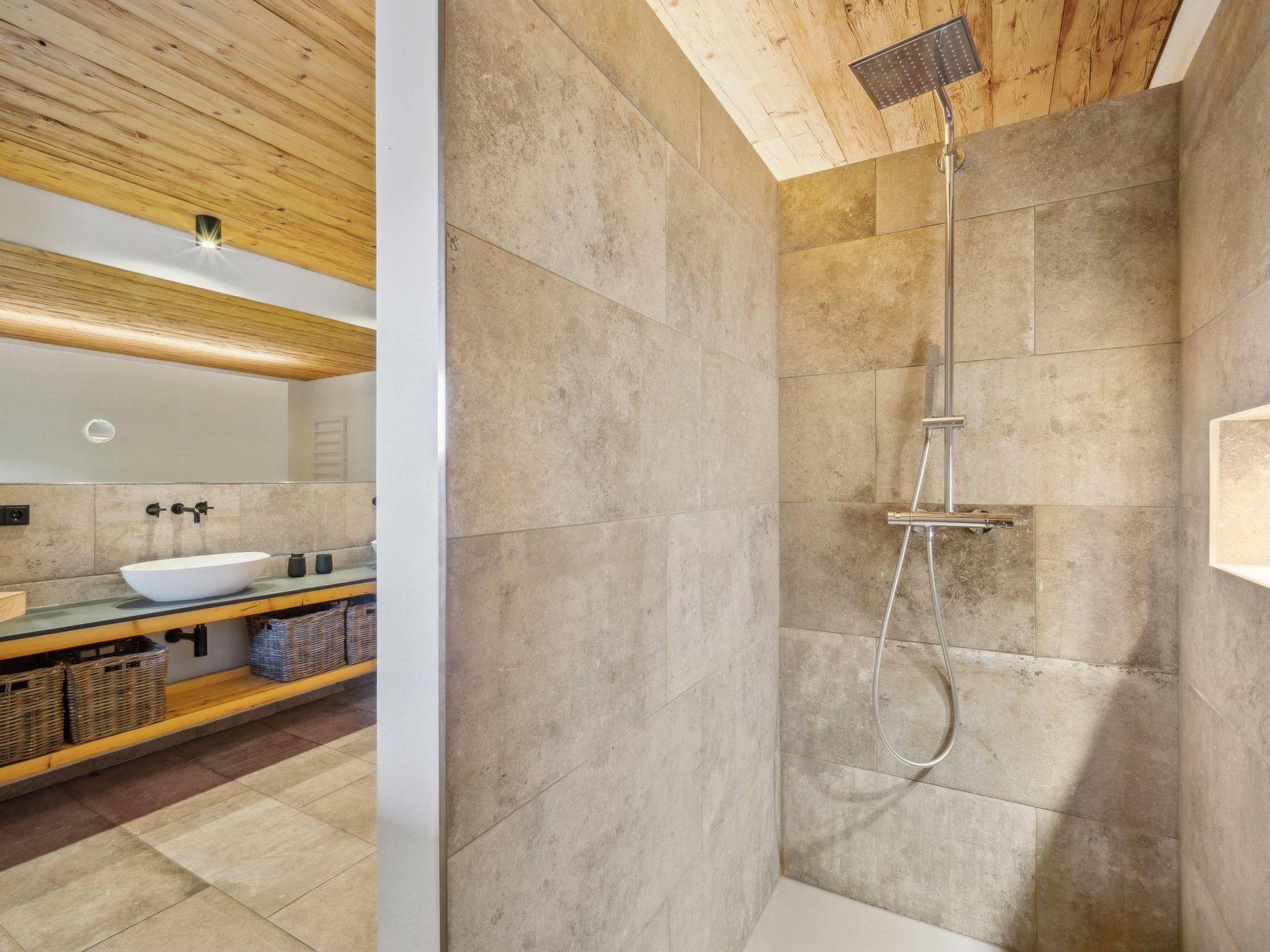 Gemütliches Ferienhaus in Tannenberg-Drinnen