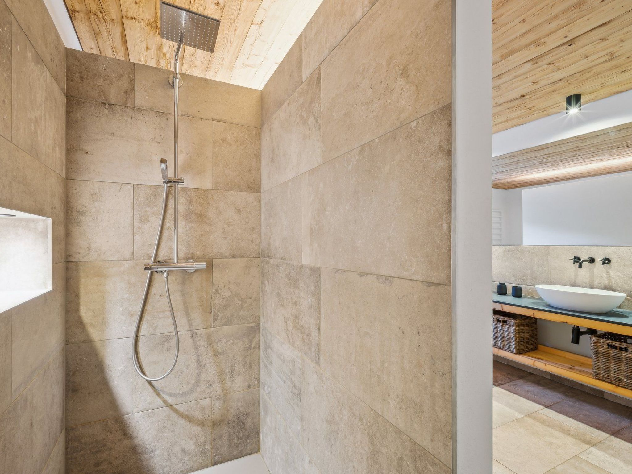 Gemütliches Ferienhaus in Tannenberg-Drinnen