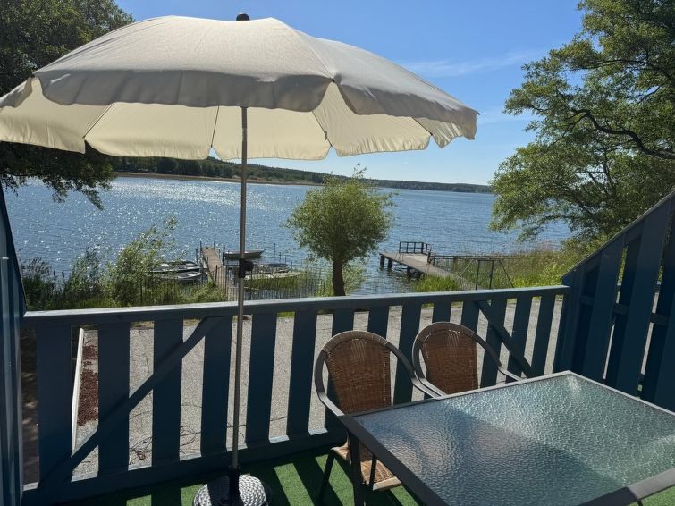 Charmante Ferienwohnung In Neukloster Mit Terras - Neukloster