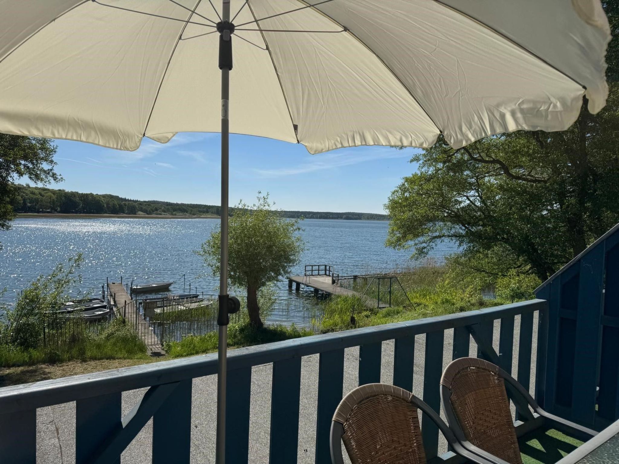 Charmante Ferienwohnung in Neukloster mit Terrasse-Binnen