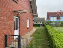 Rustiek vakantiehuis in Alt Jassewitz, 500m van de Oostzee met terras - thumbnail 6