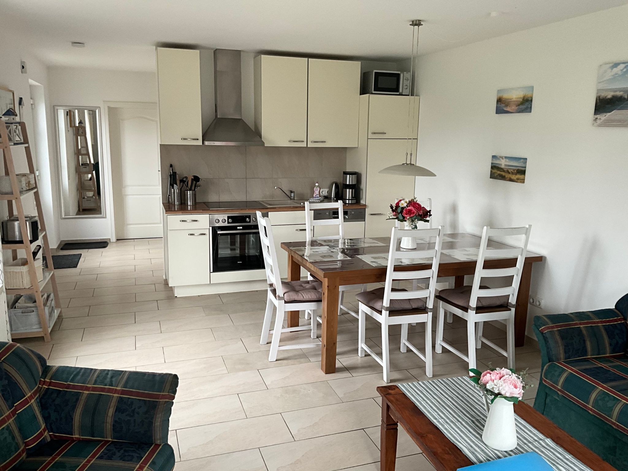 In Hoben mit Grill und Terrasse-Binnen