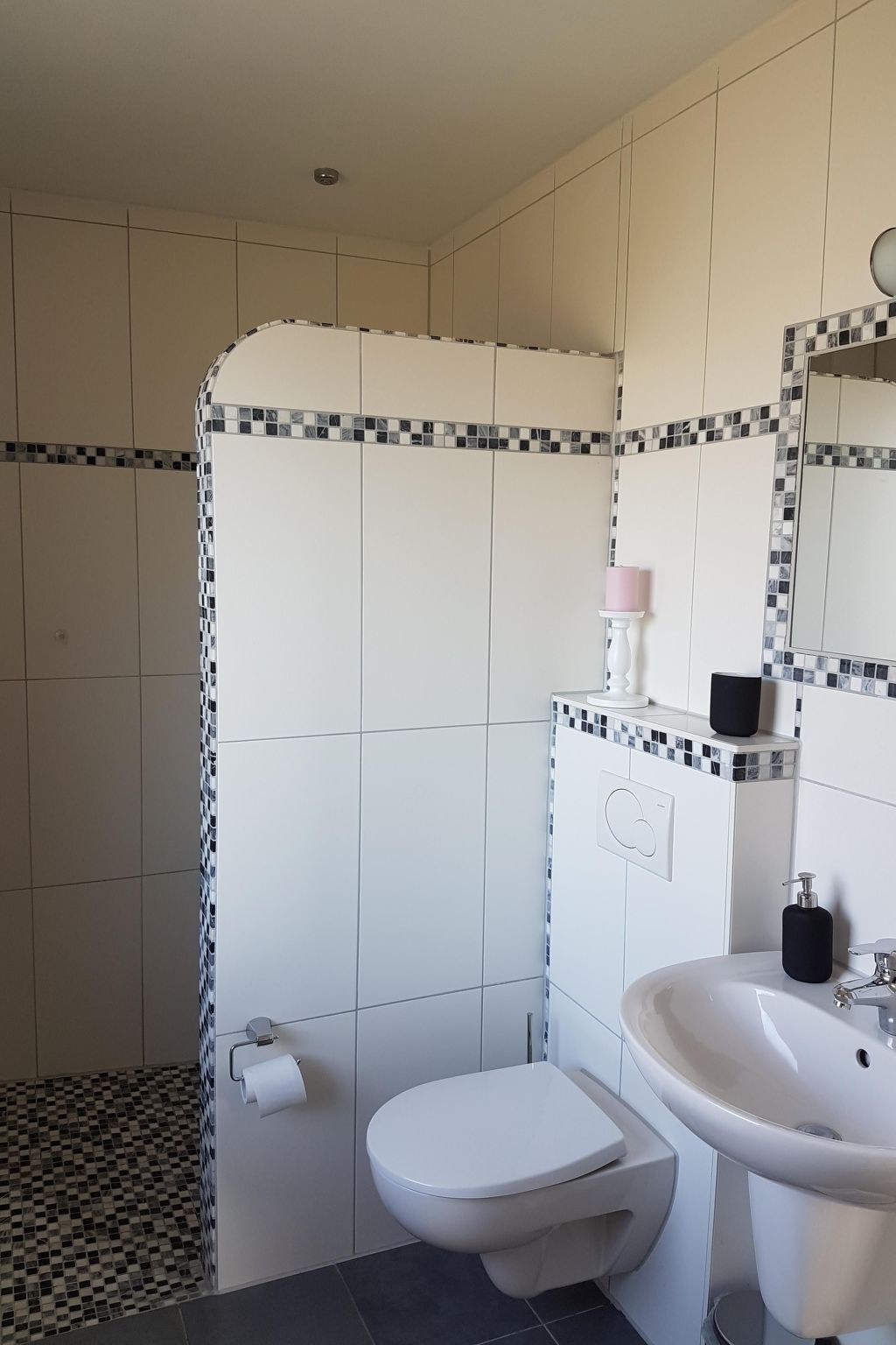 In Hoben mit Grill und Terrasse-Binnen