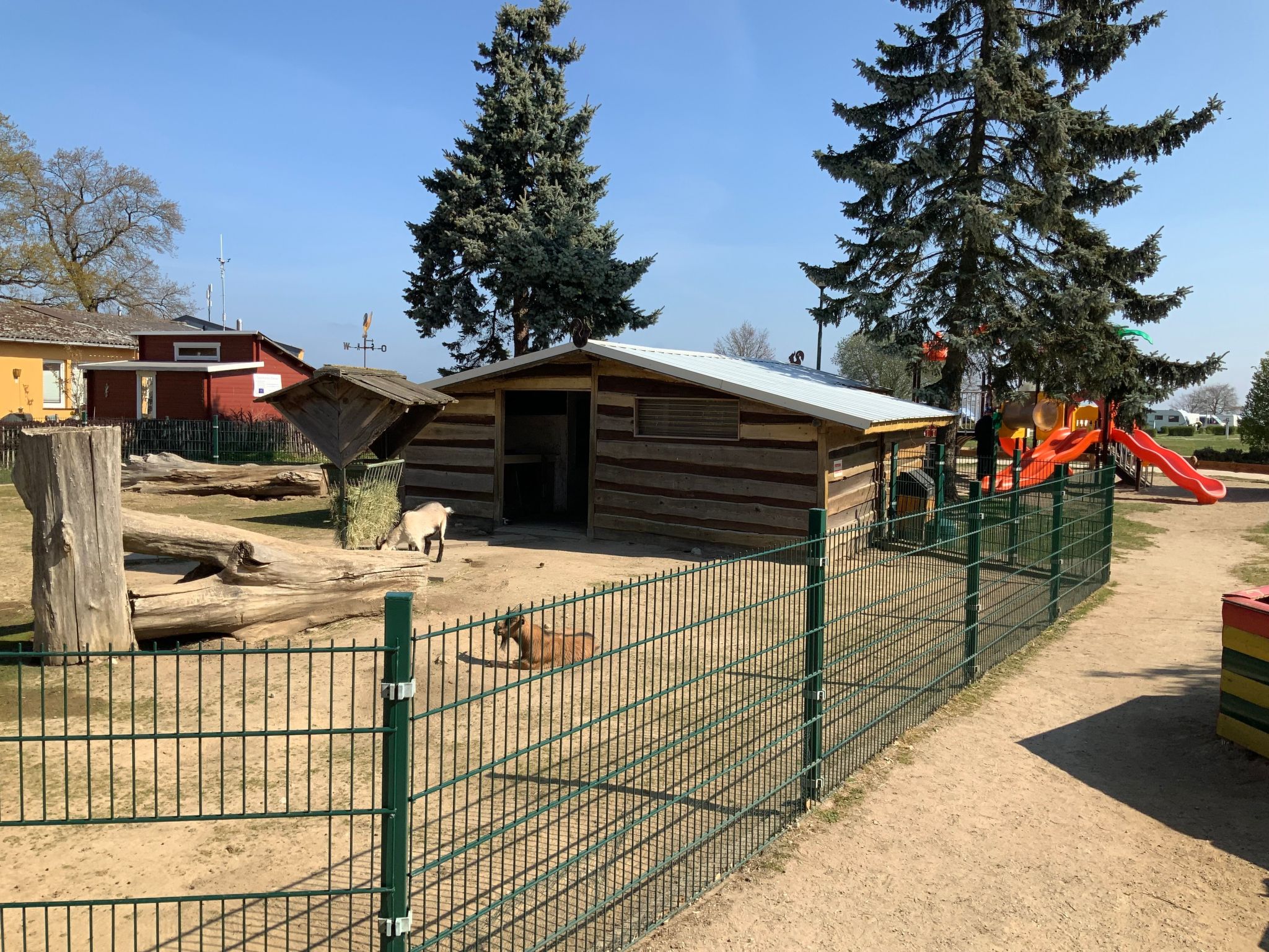 In Hoben mit Grill und Terrasse-Binnen