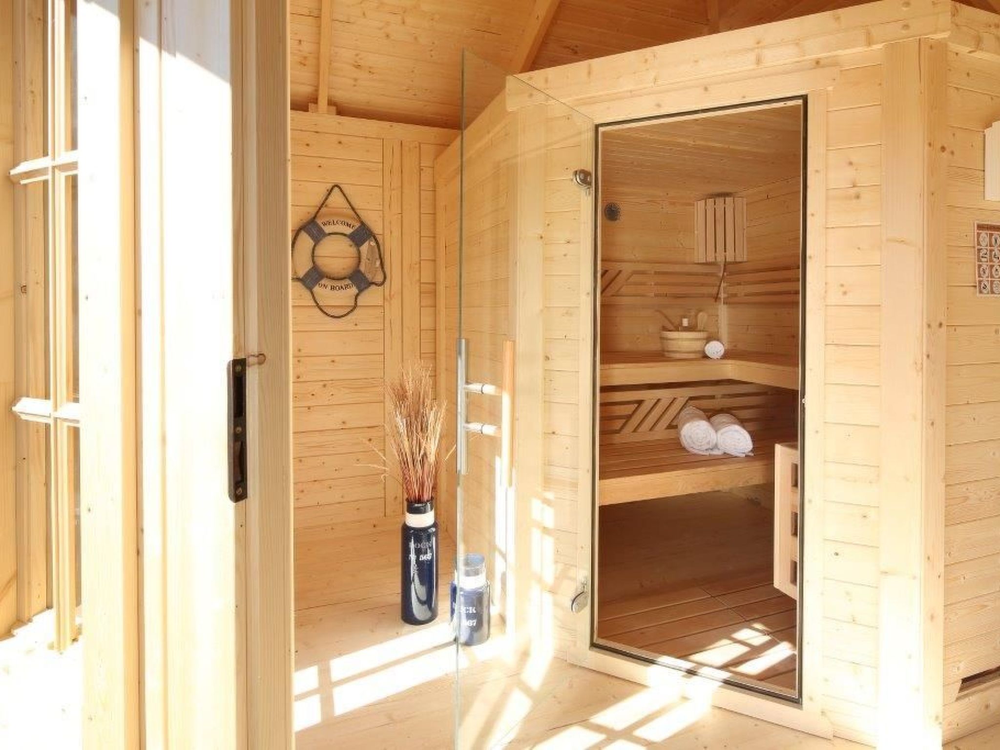 Sonnenblume in Hohen Wieschendorf-Image-tags.info