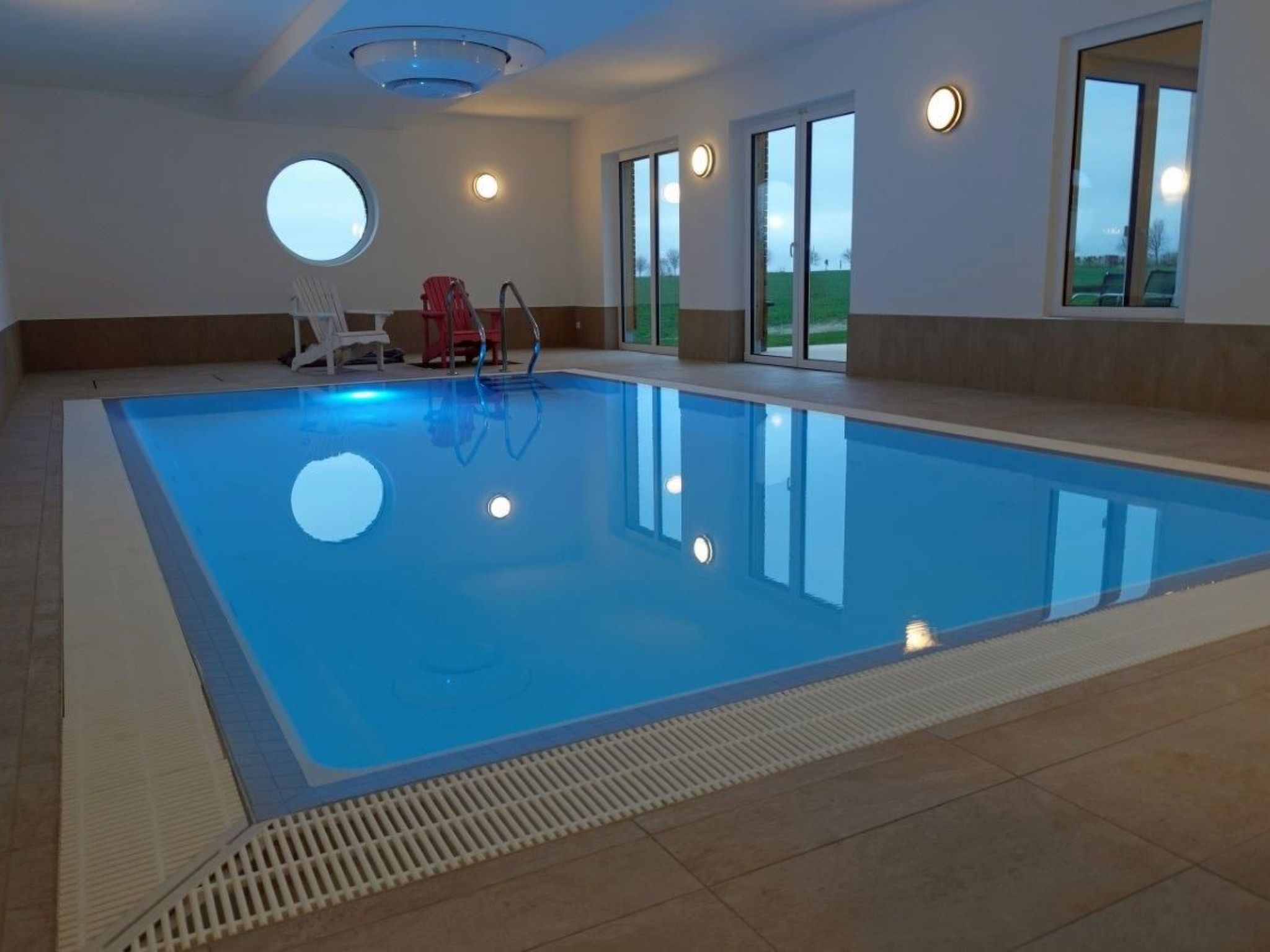 Poolhaus Birdieweg11 b - Villa Wassergeist-Binnen