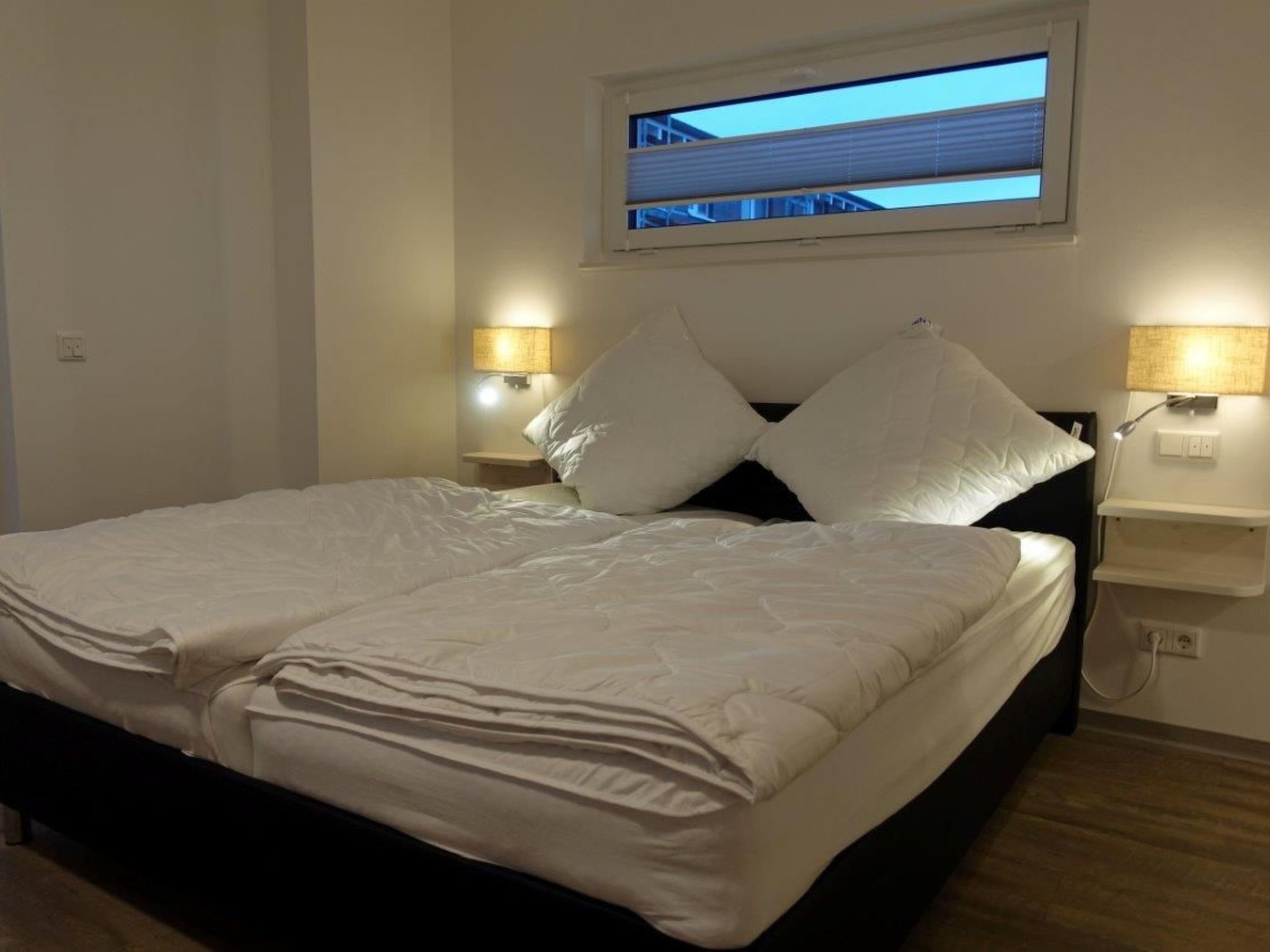 Poolhaus Birdieweg11 b - Villa Wassergeist-Binnen