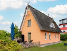 Hübsches Reetdachhaus Seestern
