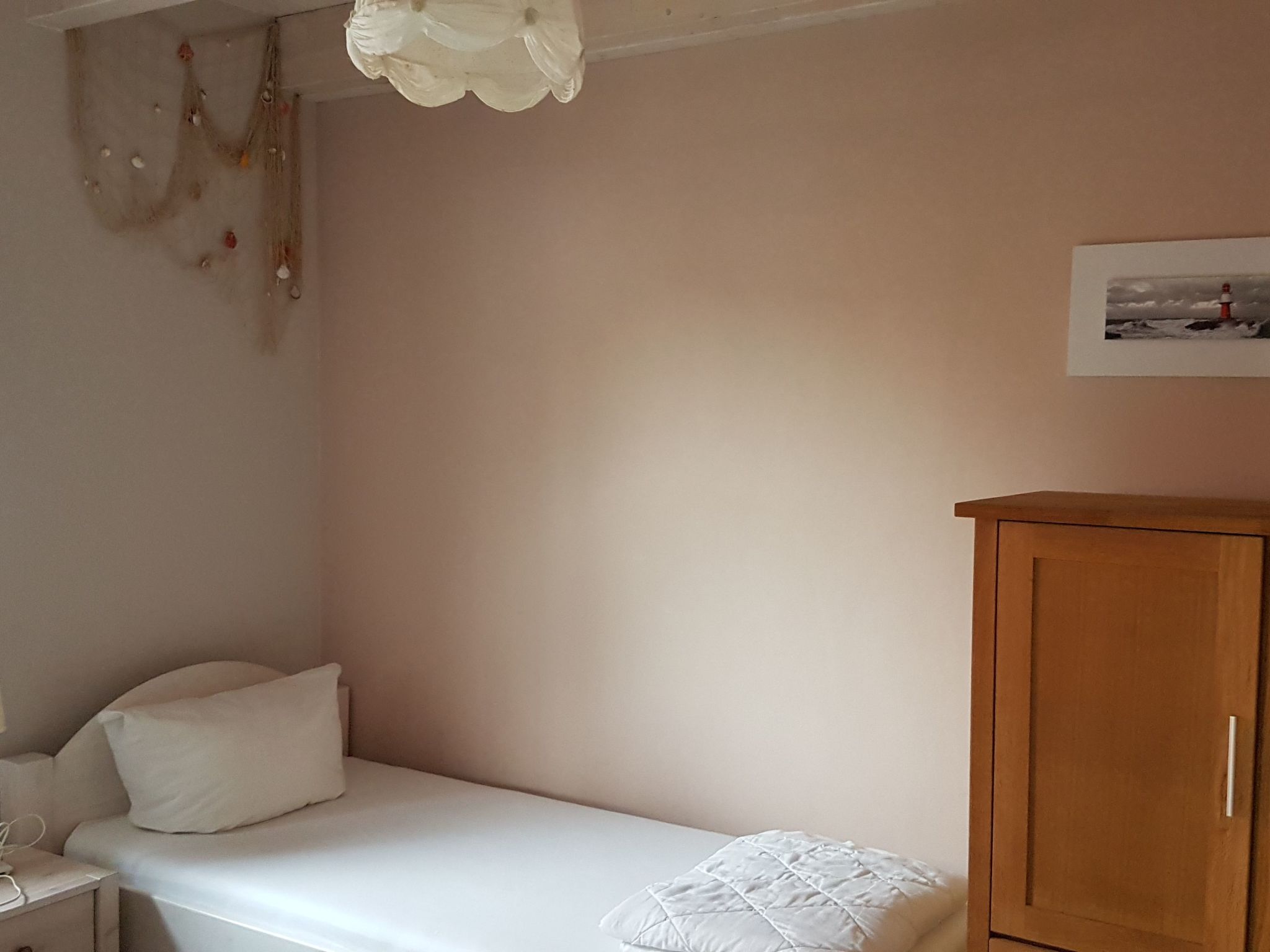 Gemütliches Schwedenhäuschen in guter Lage-Binnen