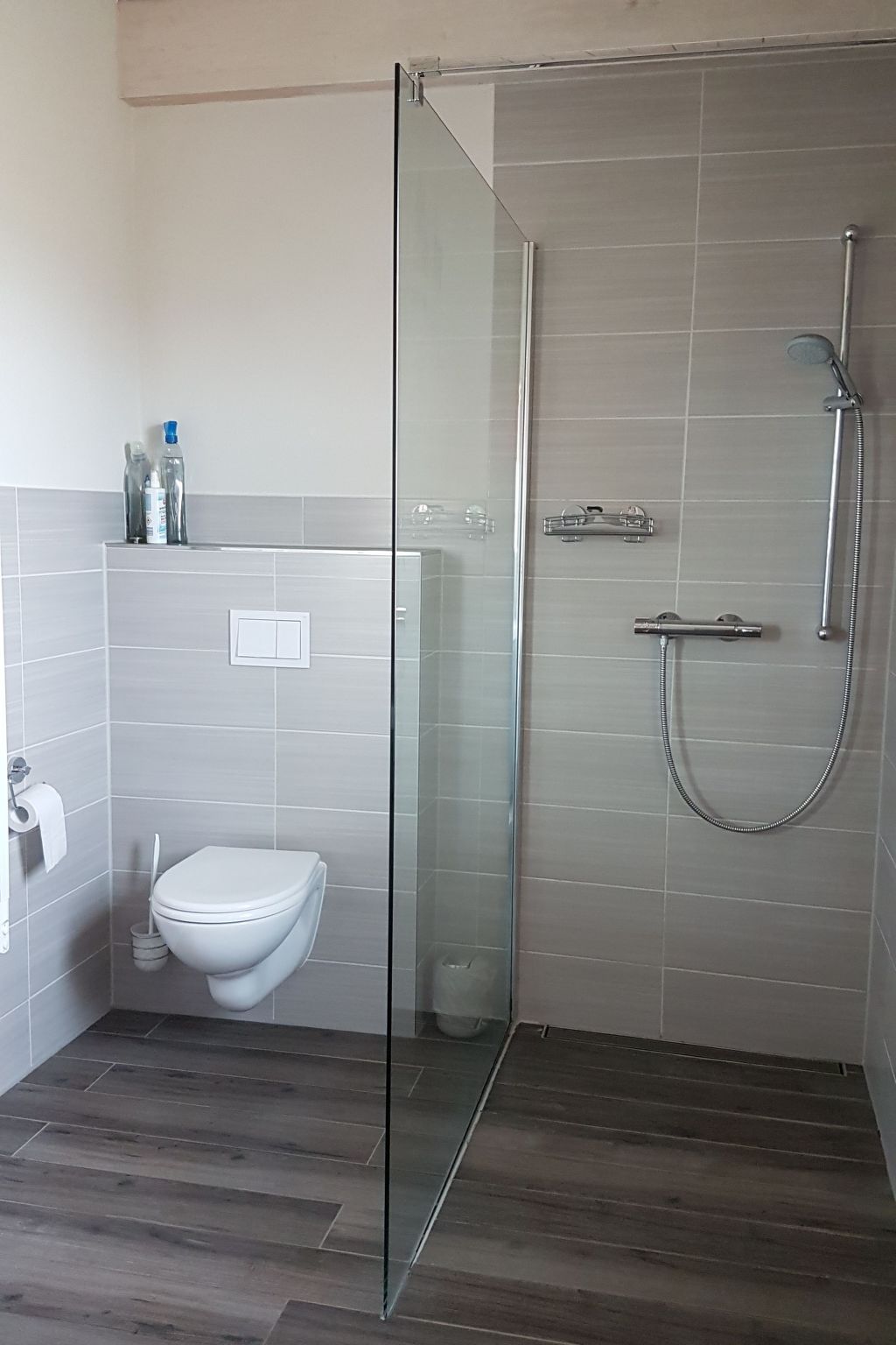 Gemütliches Schwedenhäuschen mit Terrasse-Binnen