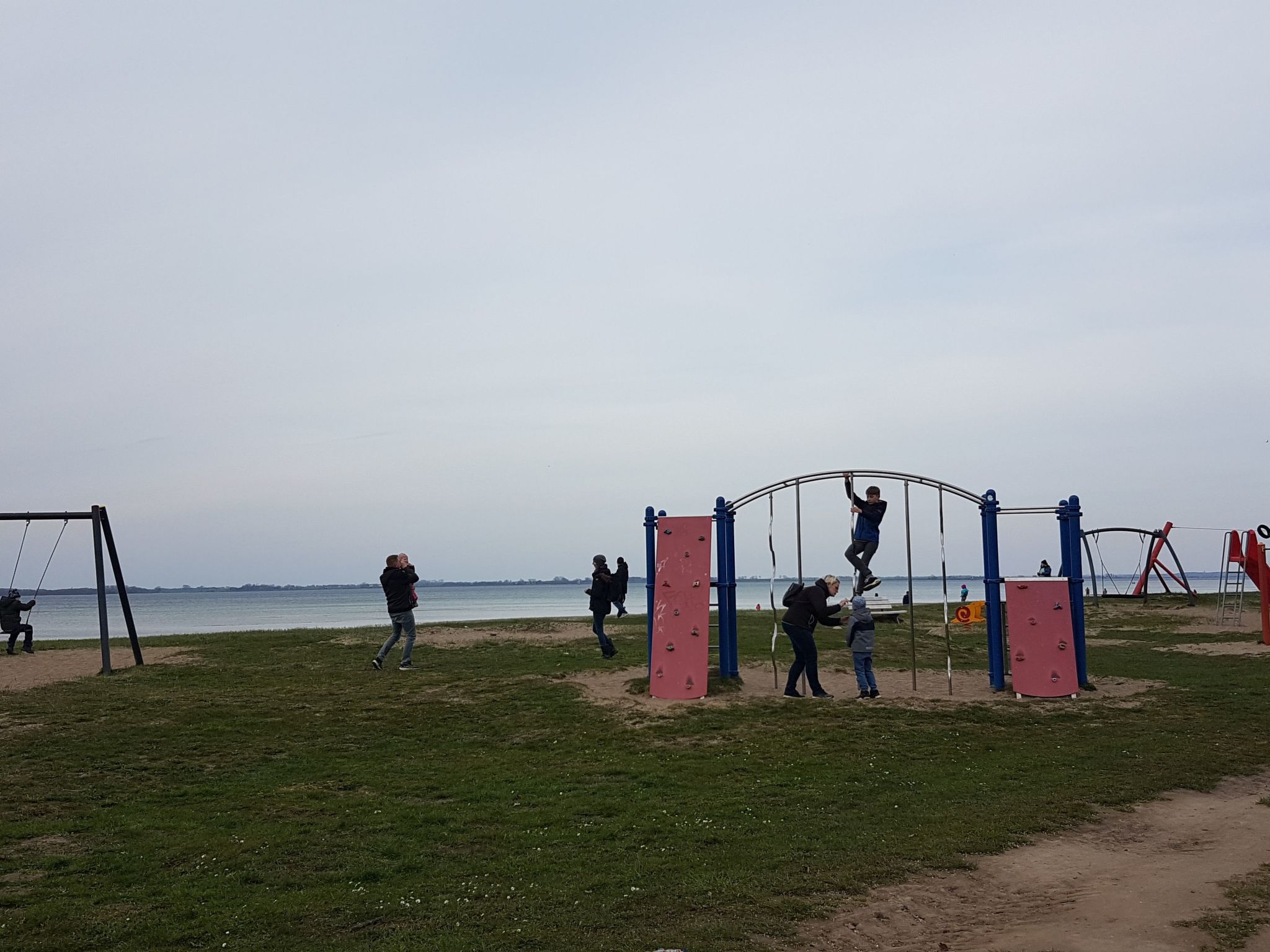 Gemütliches Schwedenhäuschen mit Terrasse-Binnen