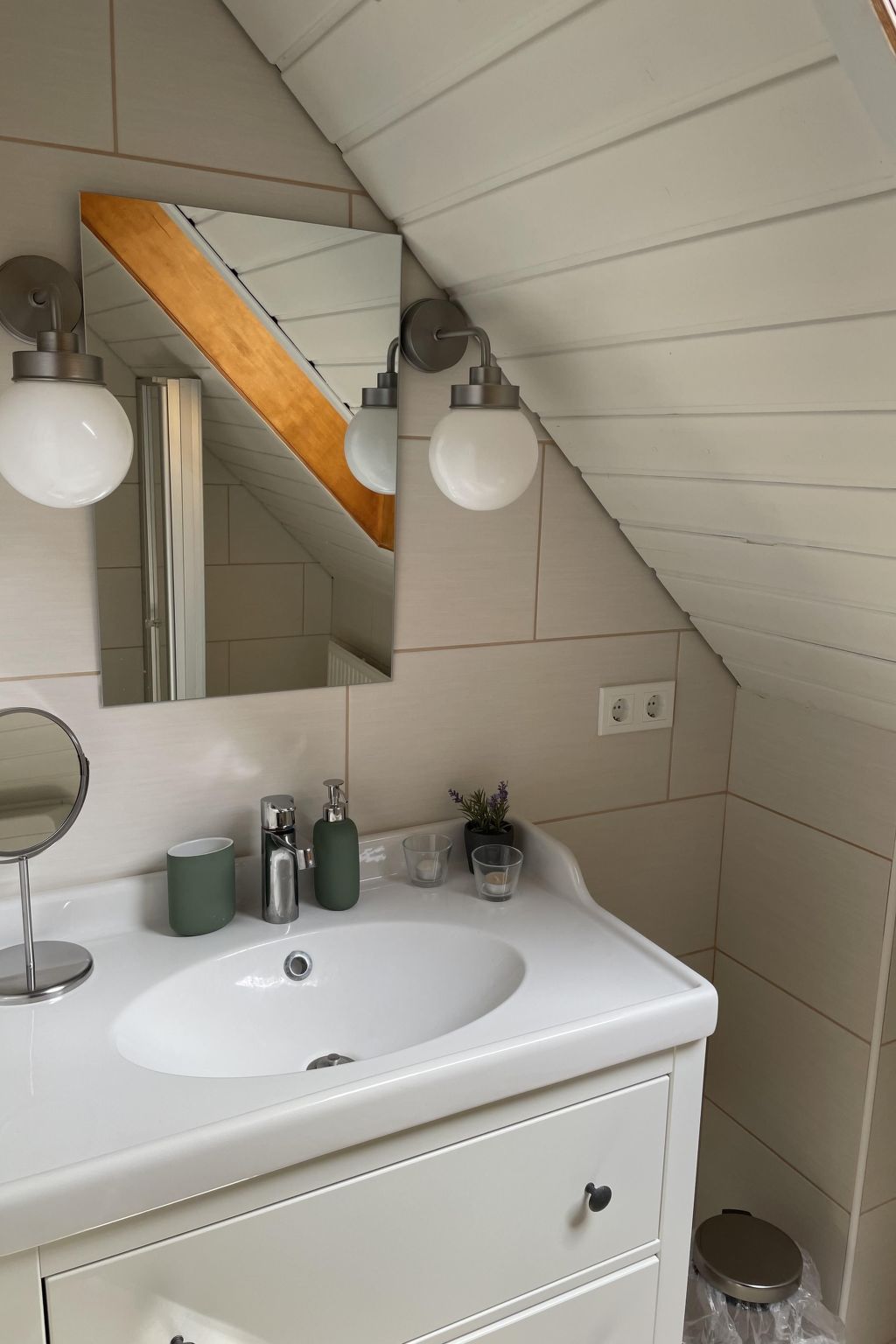 Im Fachwerkstil mit Sauna und Garten-Binnen