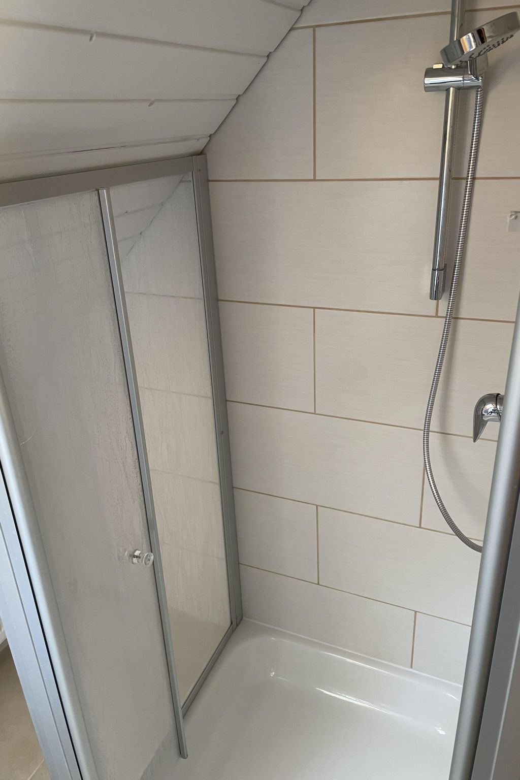 Im Fachwerkstil mit Sauna und Garten-Binnen