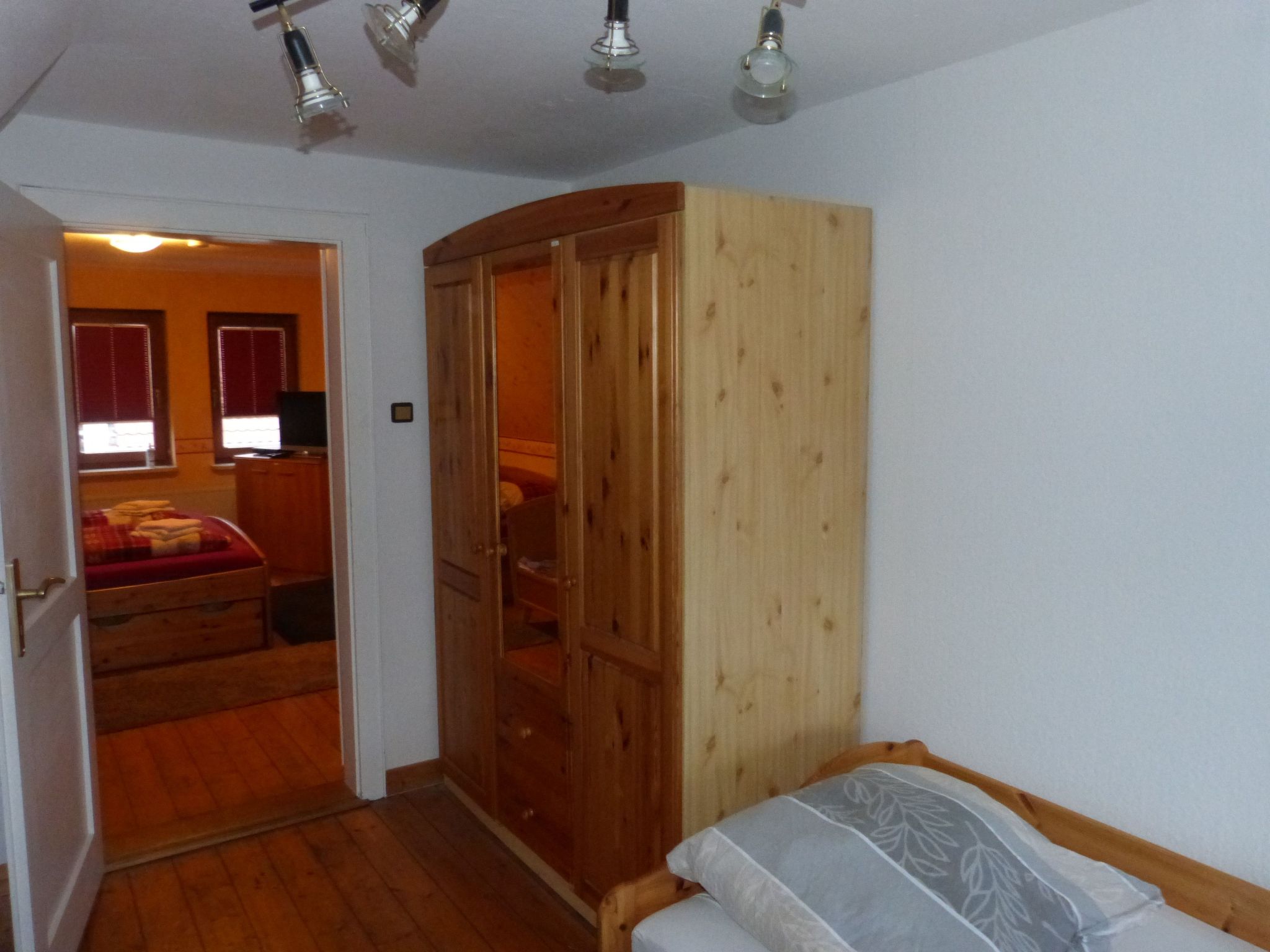 Adendorf-Image-tags.info