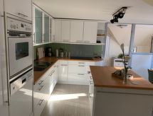 Ruim vakantieappartement voor 8 personen in Bleckede met groot balkon - thumbnail 6