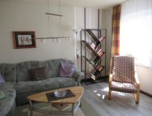 Appartement mit Garten, Grill und Terrasse