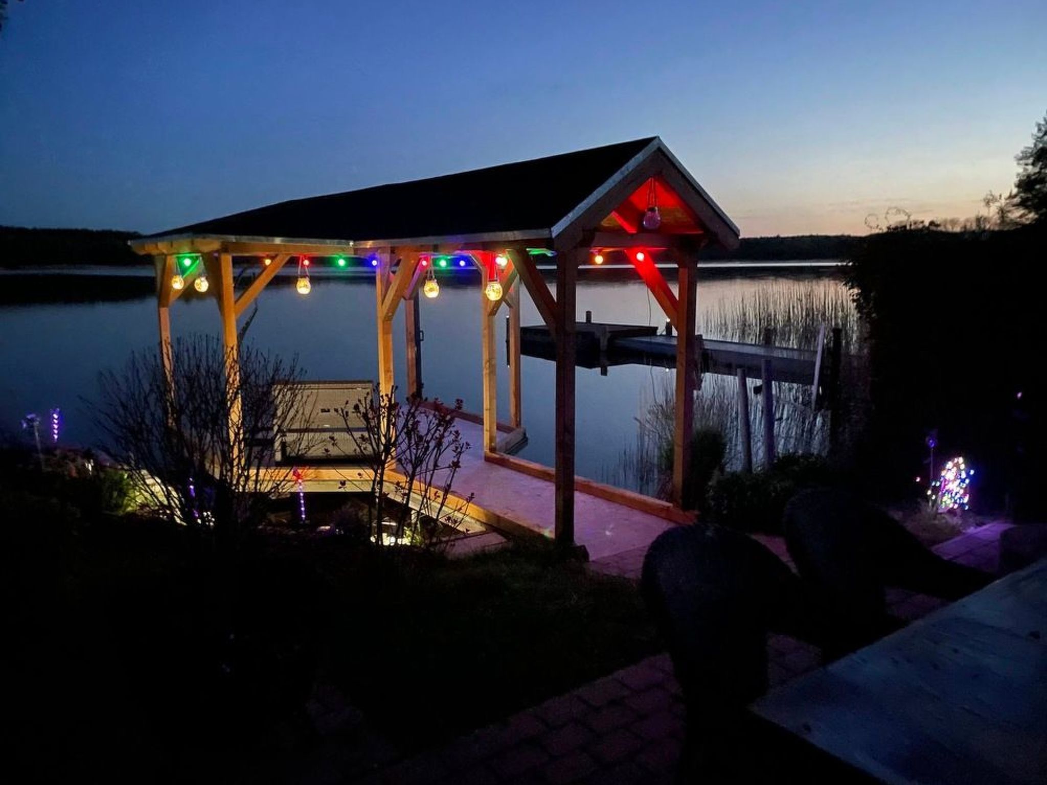 Charmantes kleines Häuschen am Blauen See