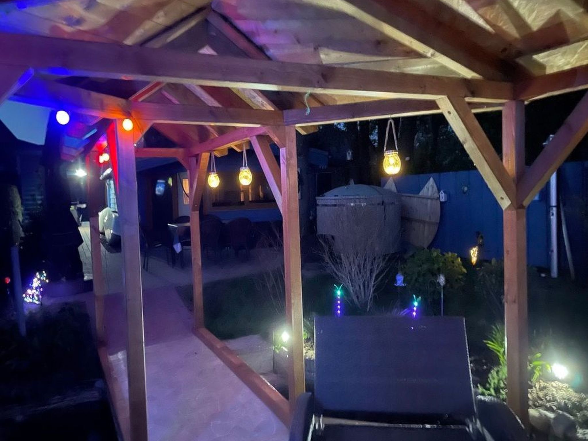 Charmantes kleines Häuschen am Blauen See