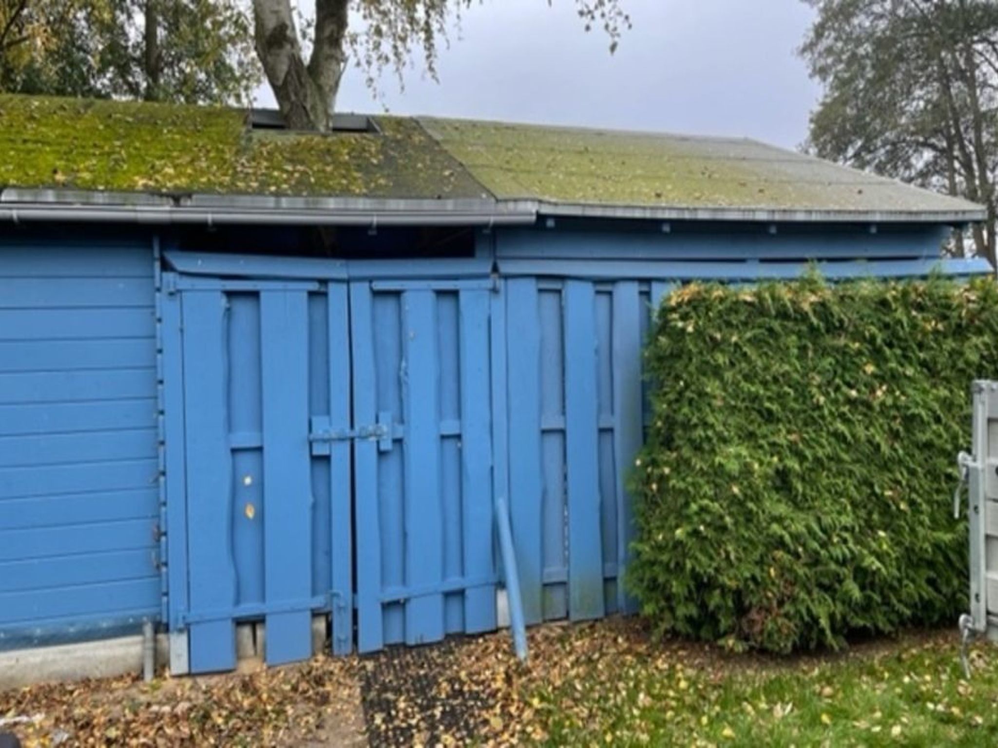 Charmantes kleines Häuschen am Blauen See-Image-tags.info