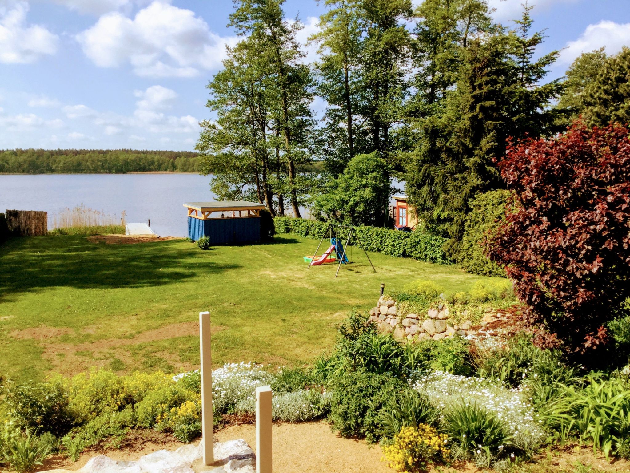 Am Blauen See-Dedans
