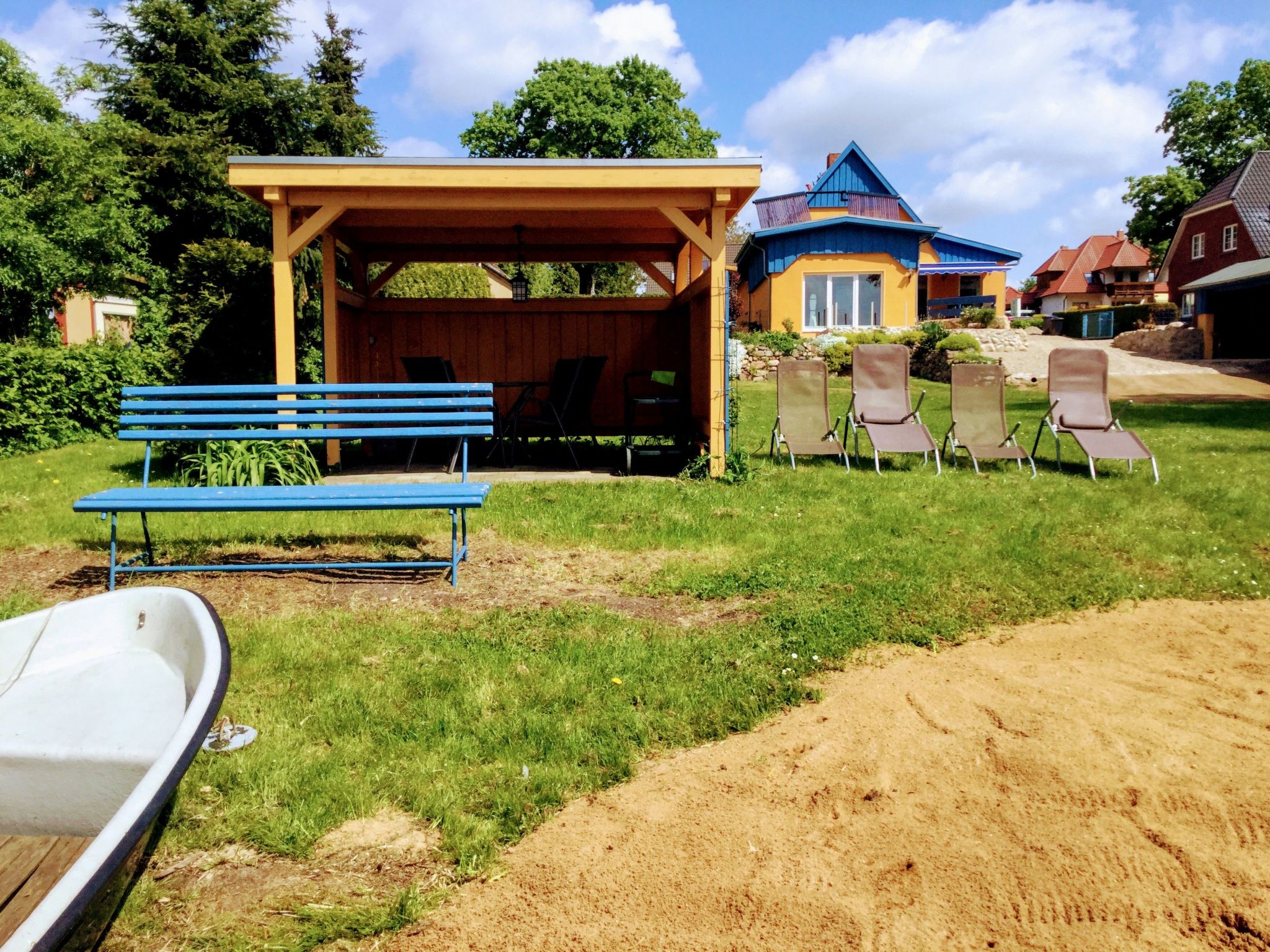 Am Blauen See-Dedans