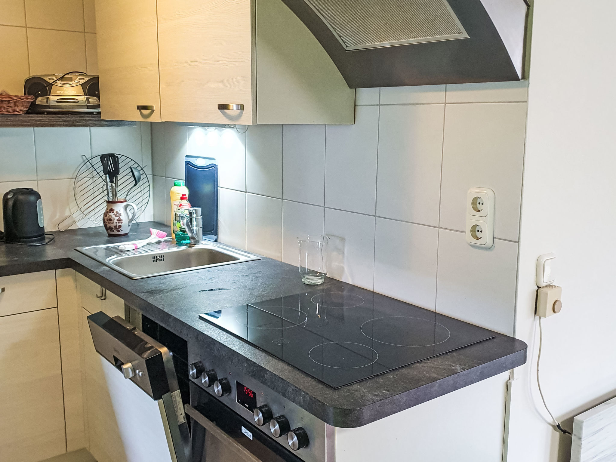 Vrijstaande bungalow direct aan het meer bij Barnin, 4 personen - foto 11