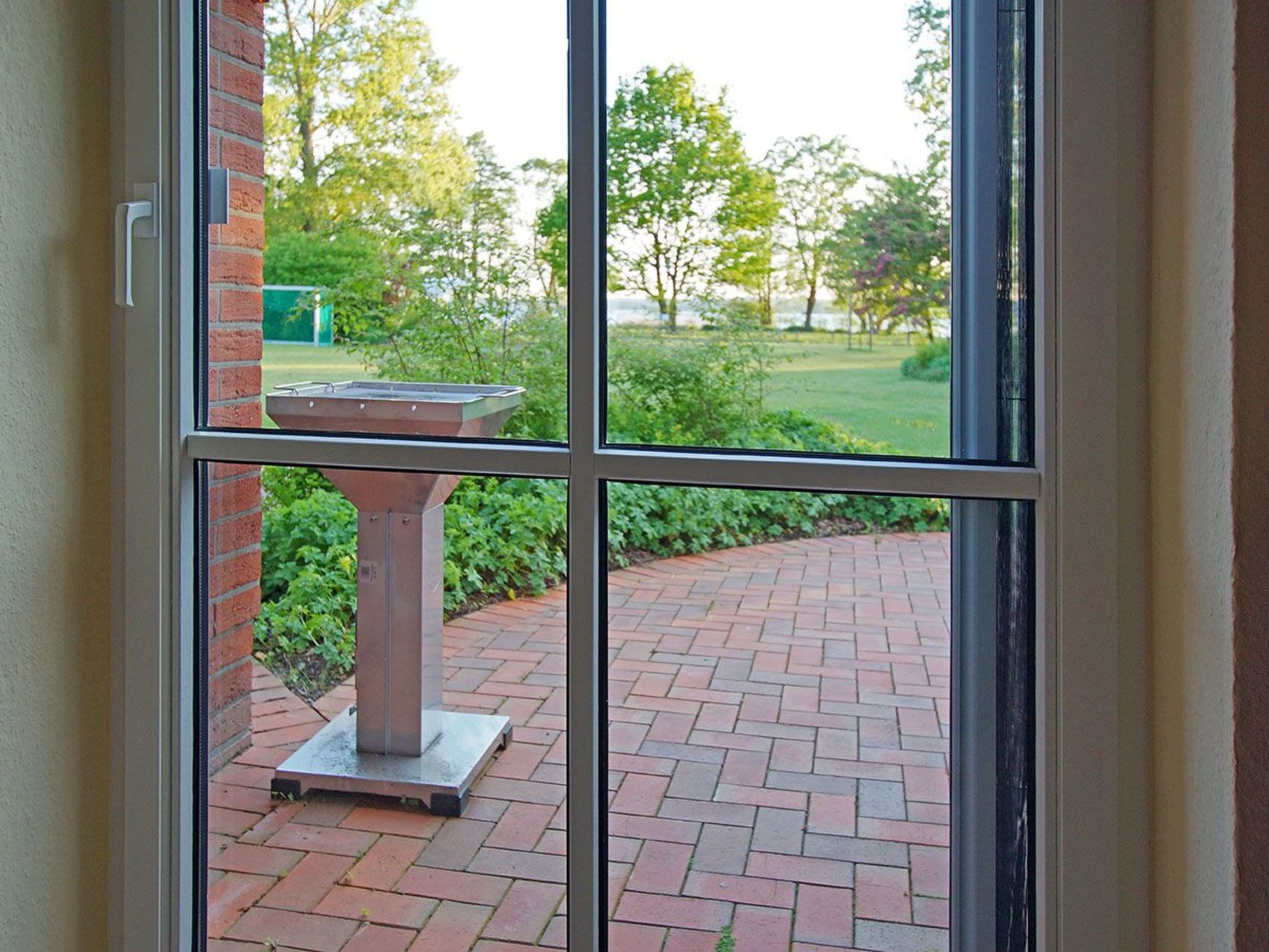 Seegang mit eingezäuntem Grundstück-Image-tags.info