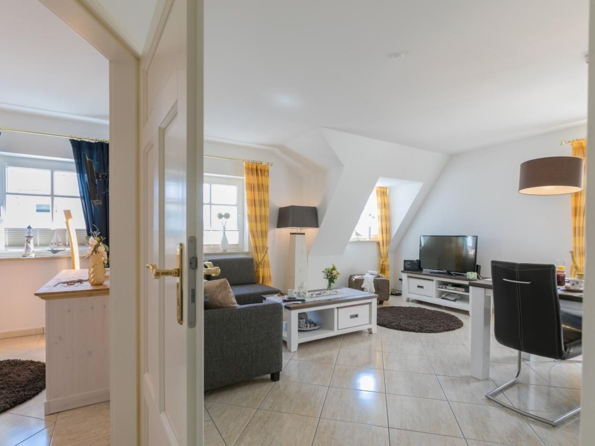 Appartement mit Blick auf das Wasser-Inside