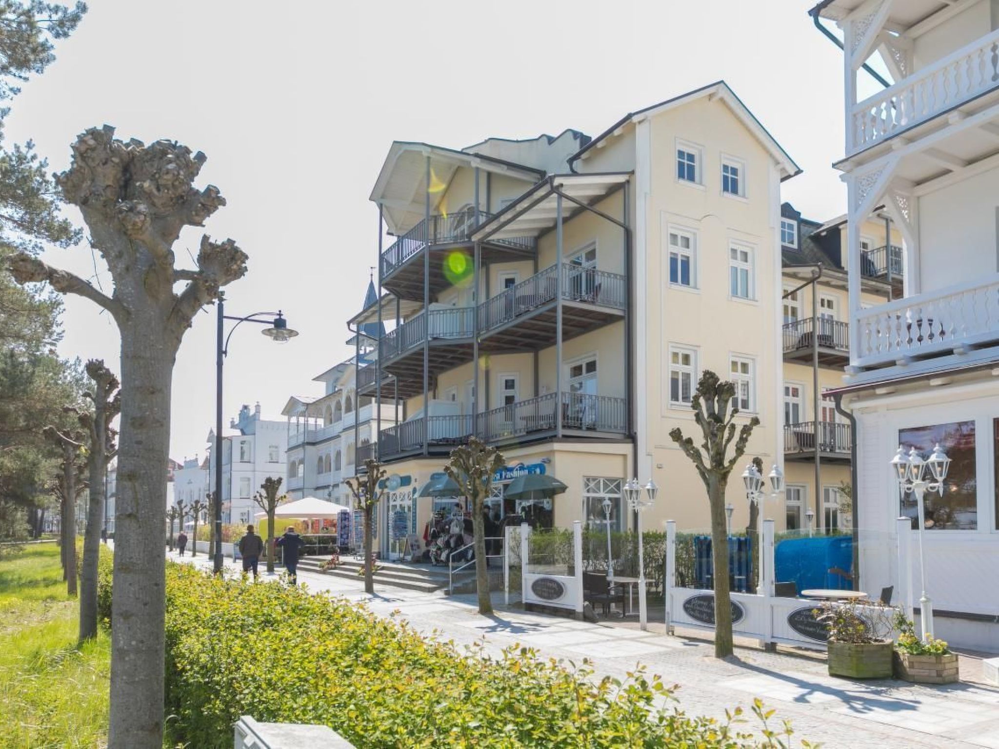 Appartement mit Blick auf das Wasser-Inside