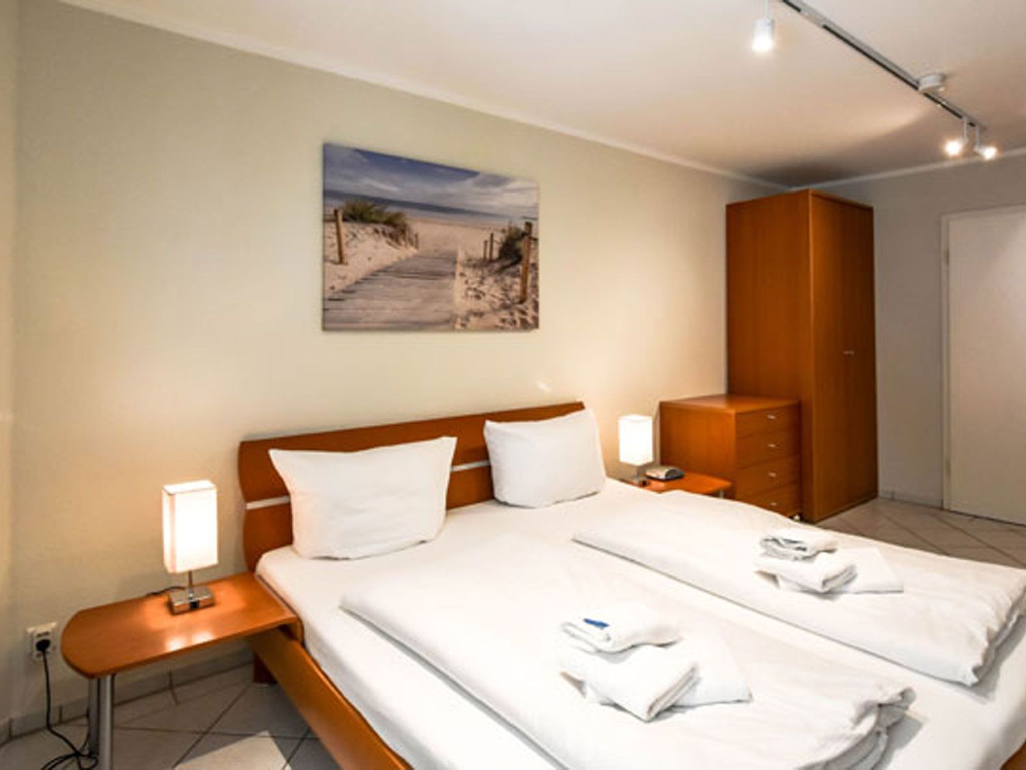 Seeschloss Binz Apartment 4 nur 2 Minuten zum Strand-Image-tags.info