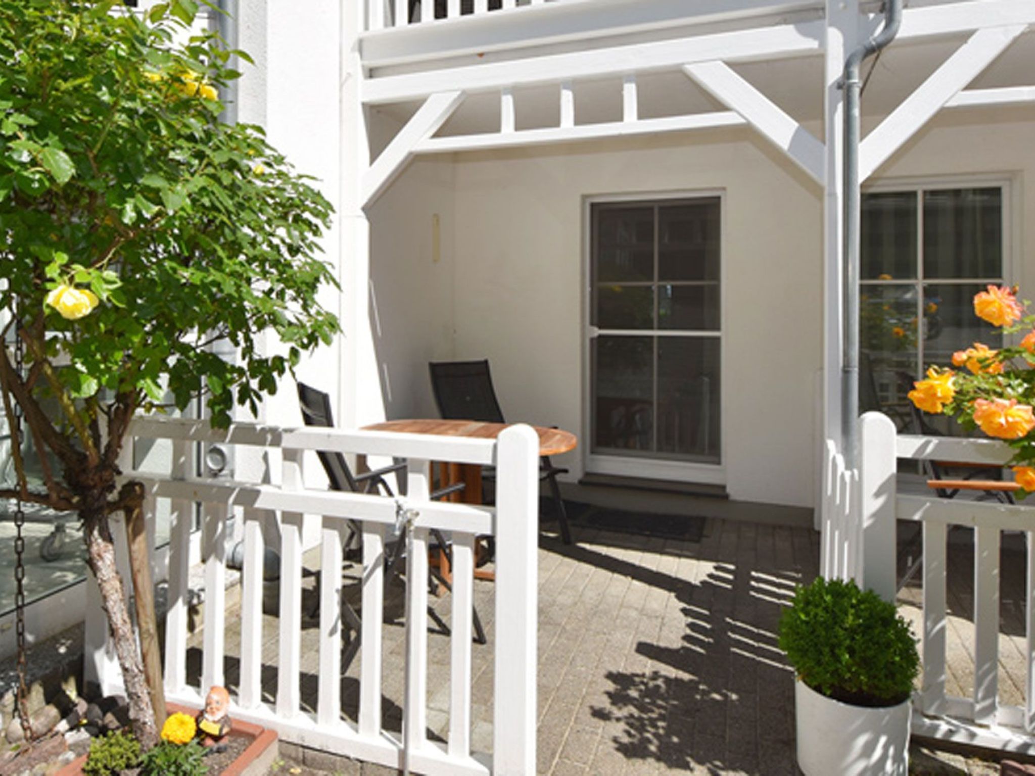 Seeschloss Binz Apartment 4 nur 2 Minuten zum Strand-Image-tags.info