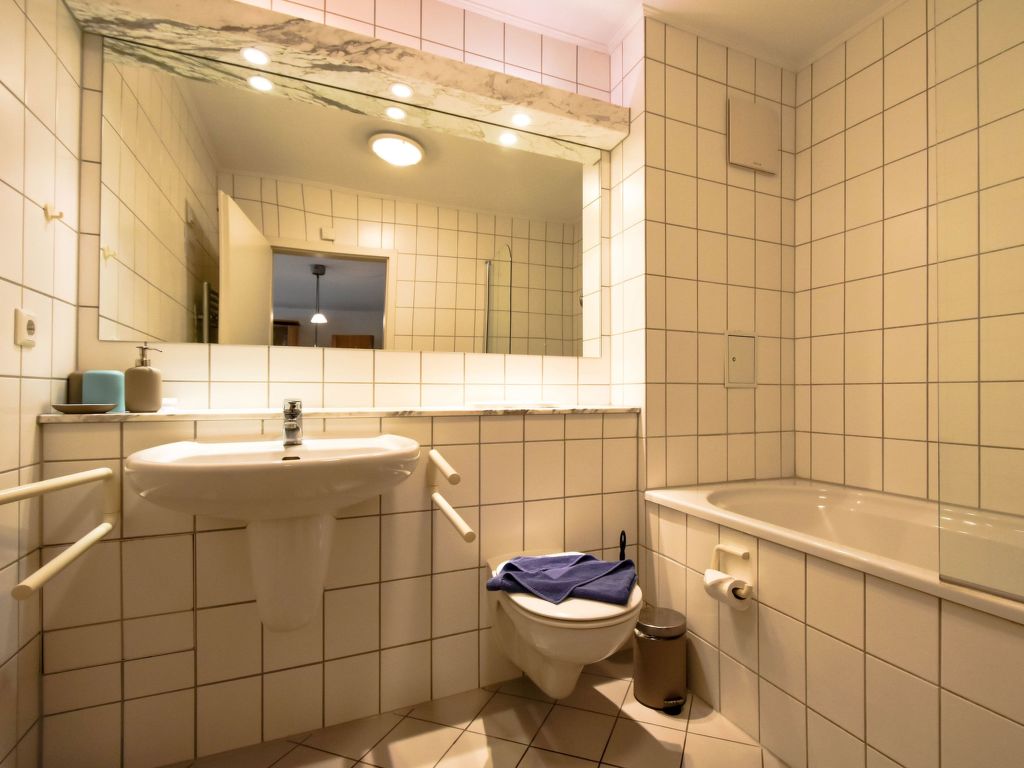 Lejlighed Seeschloss Binz Apartment 9, 2 Minuten zum Strand Binz (8)