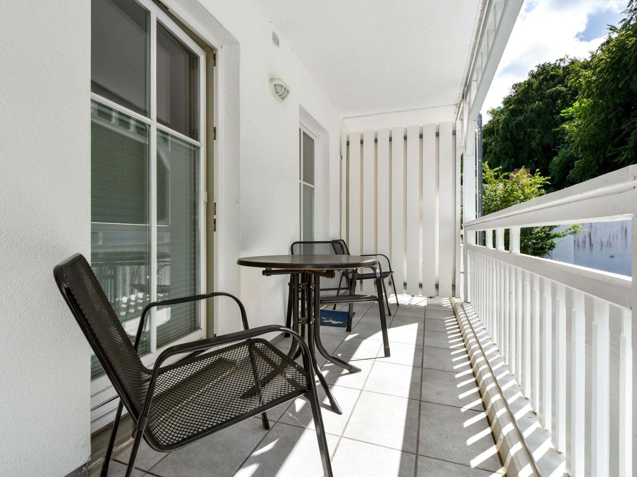 Seeschloss Binz Apartment 9, 2 Minuten zum Strand-Image-tags.info