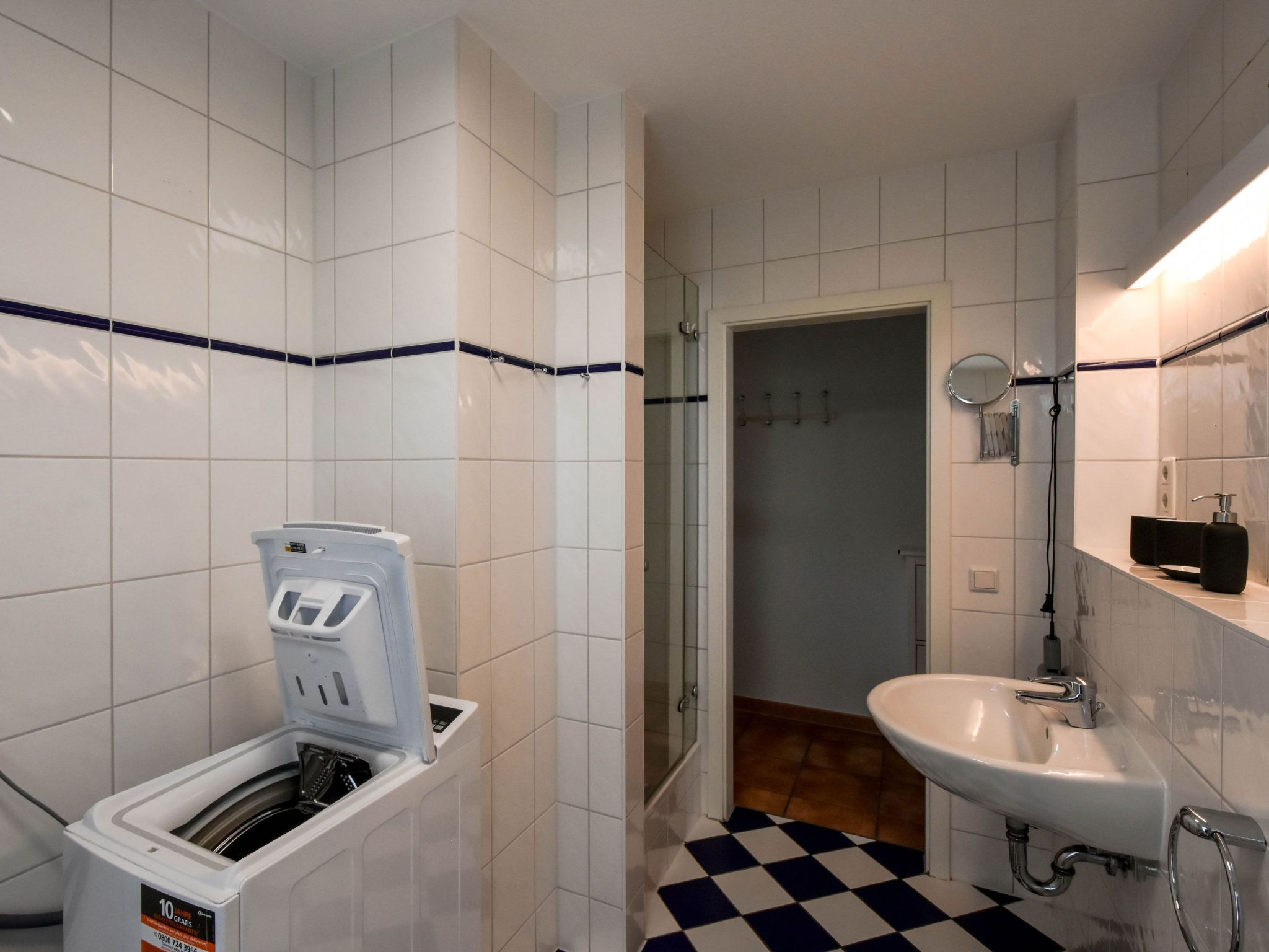 Bernstein-Image-tags.info