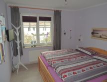 Knus appartement in Binz, 800 meter van zee & vlakbij golfbaan - thumbnail 5