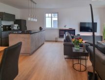 Strandblick Binz: Luxe 4-persoons appartement met sauna op 250m van zee - thumbnail 6