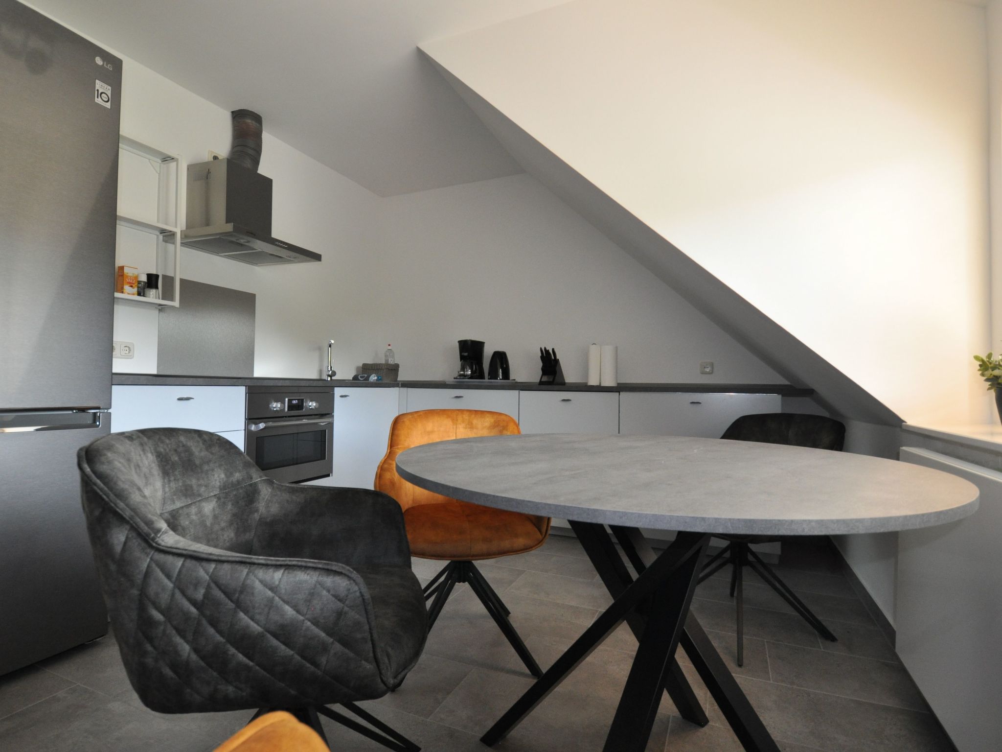 Mit Blick aufs Wasser auf 2 Etagen