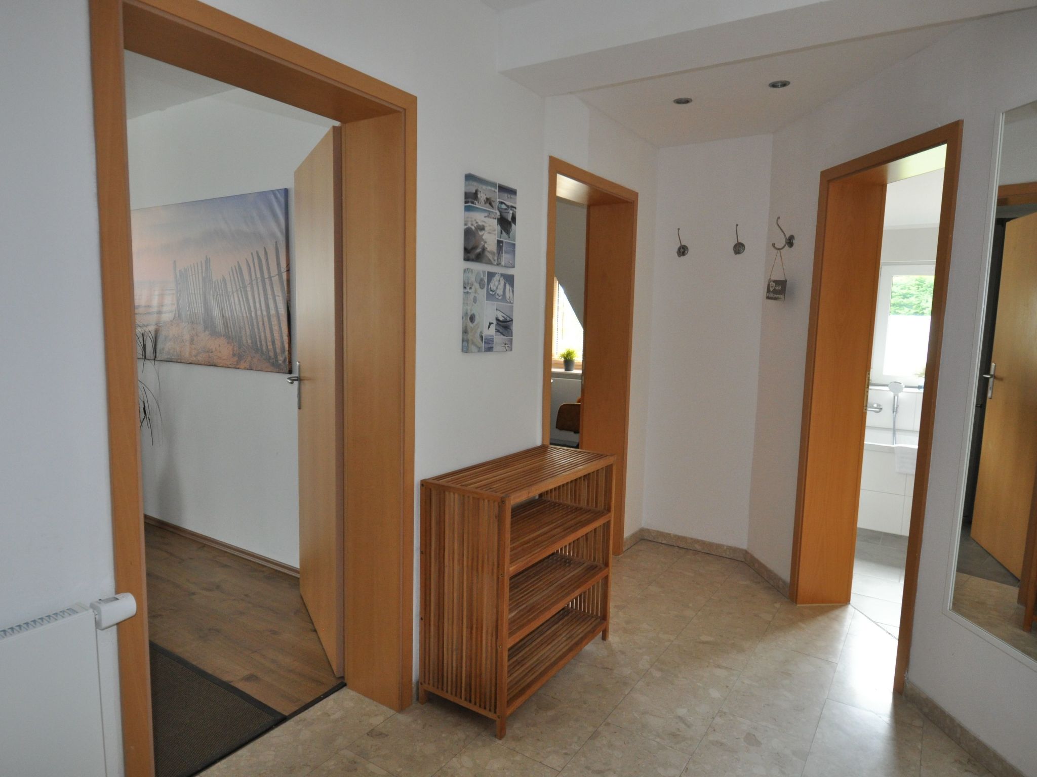 Mit Blick aufs Wasser auf 2 Etagen