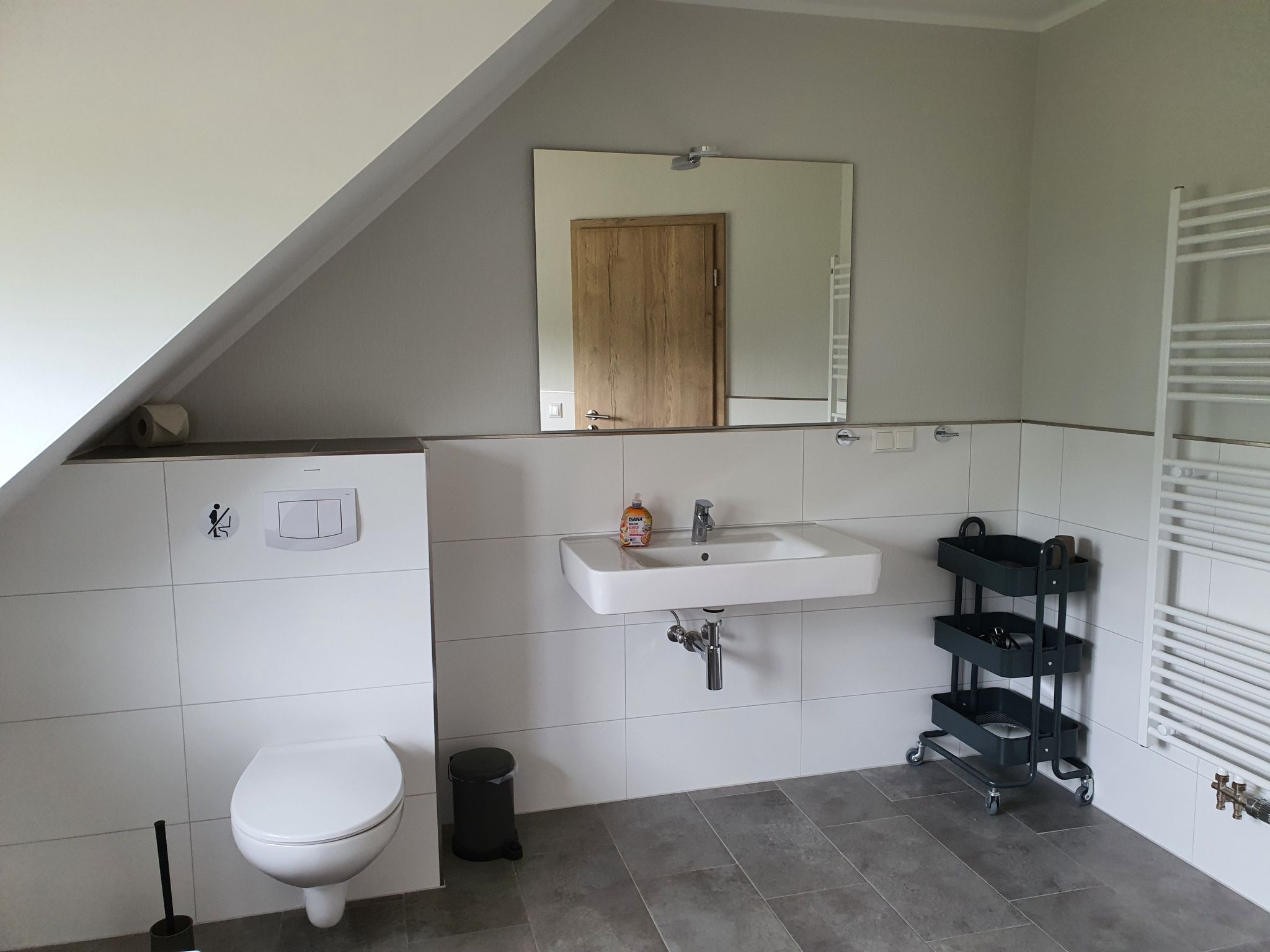 Mit Blick aufs Wasser auf 2 Etagen-Image-tags.info