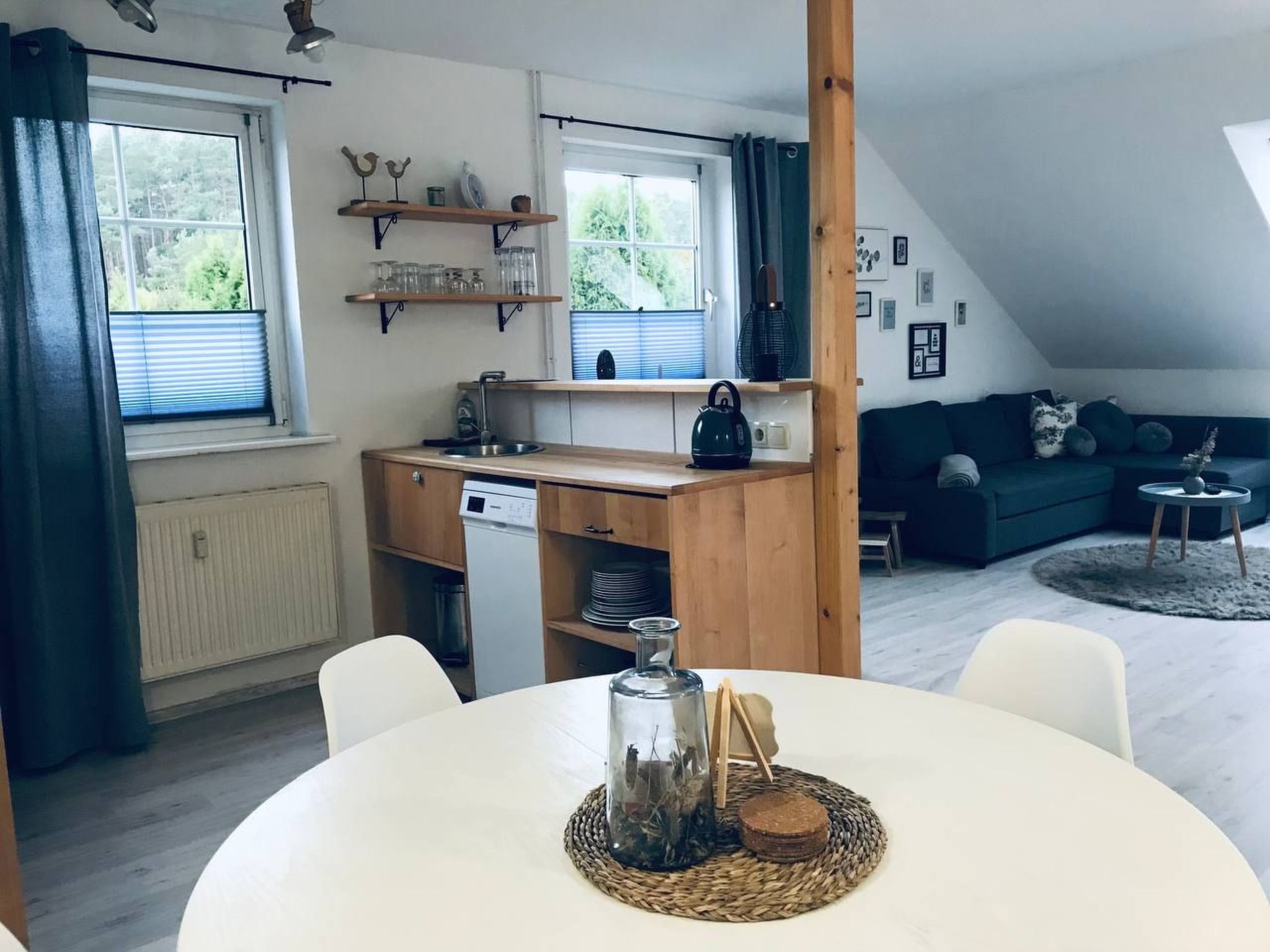 2-4 Personen Hund willkommen